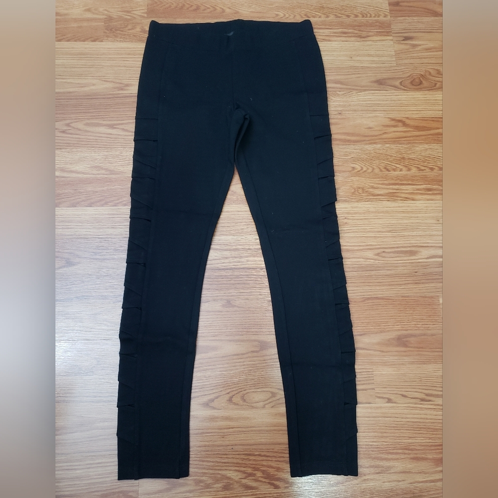 Bebe cut out legging